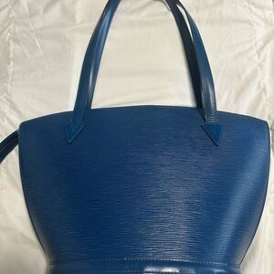 Louis Vuitton GM Epi Saint Jacques